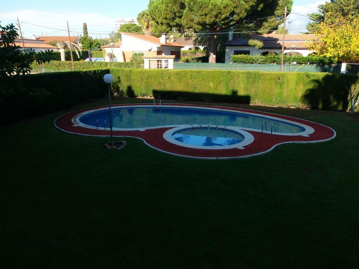 Cozzy Flat In A Quiet And Nice Area / Acogedor Apartamento En Zona Tranquila Y Agradable Cambrils Eksteriør billede